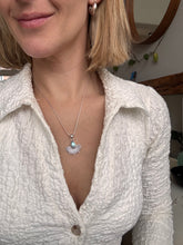 Load image into Gallery viewer, The Ray of Light Moonstone necklace