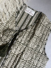 Load image into Gallery viewer, Brand New - Forrest Bloom Vest
