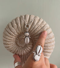 Load image into Gallery viewer, The Cowrie Shiva Crescent Moon Ring