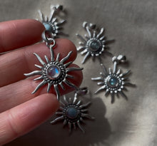 Load image into Gallery viewer, The Flaming Sun Necklace