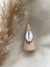 Load image into Gallery viewer, NEW The Cowrie Crown Ring
