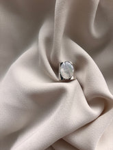 Load image into Gallery viewer, The Protector Pearl Band Ring
