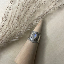 Load image into Gallery viewer, The Luna Armor Cuff Ring
