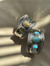 Load image into Gallery viewer, The Muse Bangle
